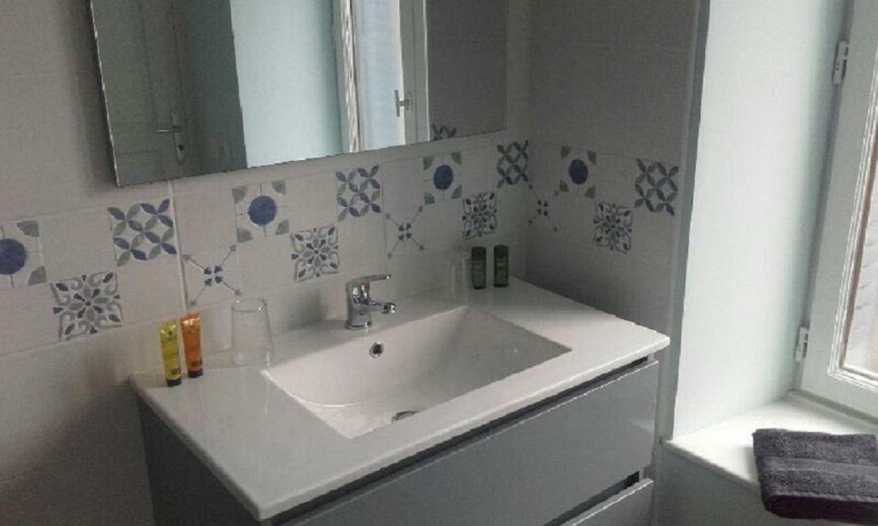 Aux Genets De Josephine Apartment Fournols Exterior photo